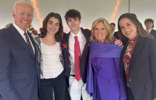 Co Bayden xərçəng diaqnozundan sonra ilk dəfə ictimaiyyət qarşısına çıxıb