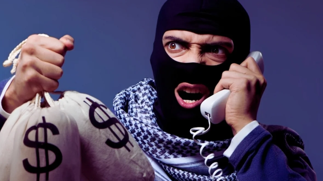 "Ərini oğurlamışıq, pul ver!" - Mesajların arxasından görün kim çıxdı