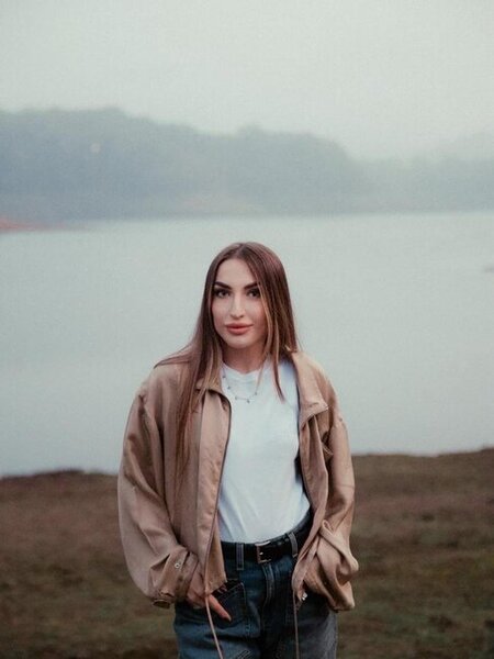 Prezidentin gəlini Lənkərandan FOTOLAR paylaşdı