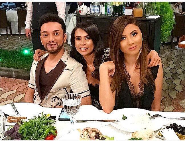 Qalmaqallı müğənni Aysel Əlizadə Bakıya qayıtdı - YENİ FOTOLAR