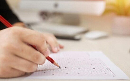 Ali məktəblərə qəbul üzrə sınaq imtahanları keçirilib