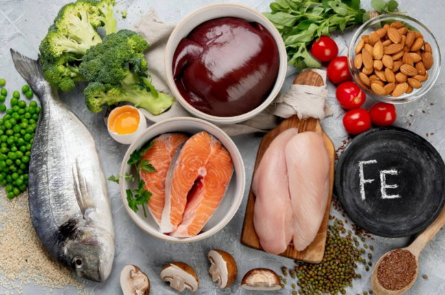 Bədəndə dəmir çatışmazlığının İLKİN 8 ƏLAMƏTİ