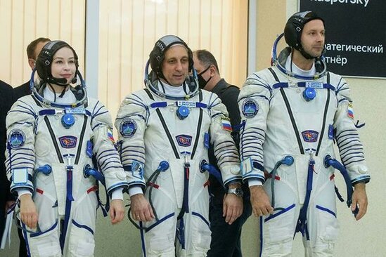 Tarixdə ilk: Aktyorlar film çəkilişi üçün kosmosa yollandılar - FOTO - VİDEO