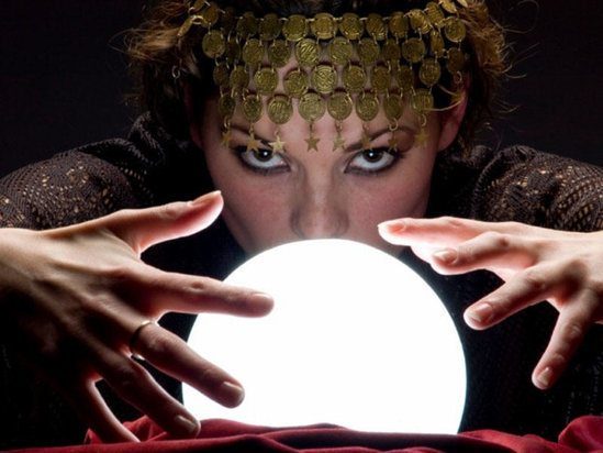 Falçı yanına gedən azərbaycanlı məşhurlarları siz də tanıyın - Aralarında kişi müğənnilər də var - VİDEO