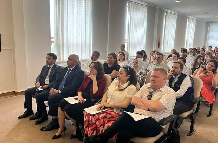 Akademik M.Ə. Mirqasımov adına Respublika Klinik Xəstəxanasında hesabat xarakterli tədbir keçirilib