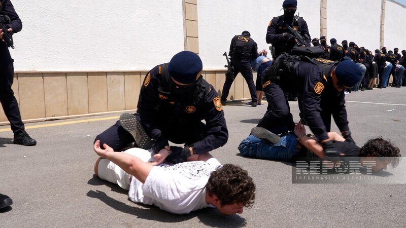 Bakıda Rusiya vətəndaşlarından ibarət dəstələr ələ keçdi: Narkotik tranziti, onlayn dələduzluq... (FOTO)