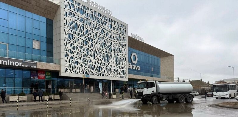 Bu gün paytaxtın 555 küçəsi yuyuldu