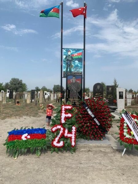 Anasız böyüyən şəhidimizin acı həyatı - FOTO-VİDEO