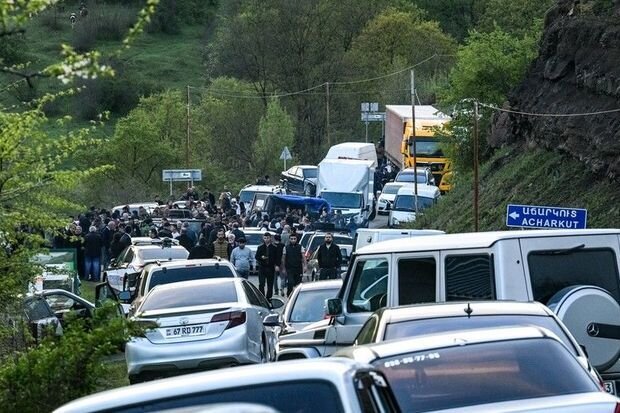 İrəvan aksiyalarında Koçaryan izi - ŞƏRH