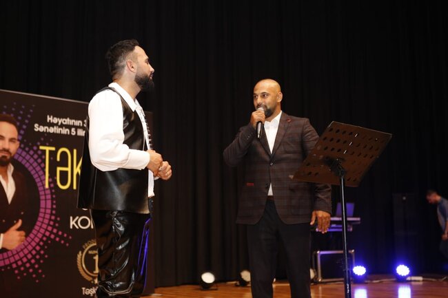 Rəvanın "Təklik" adlı solo konserti keçirildi-FOTOLAR