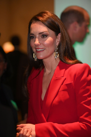 Uels şahzadəsi öz geyimi ilə hər kəsi heyran etdi -FOTO