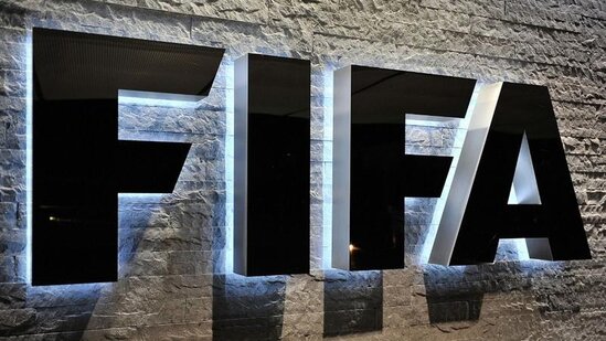 FIFA "Liverpul" klubuna kompensasiya ödəyəcək
