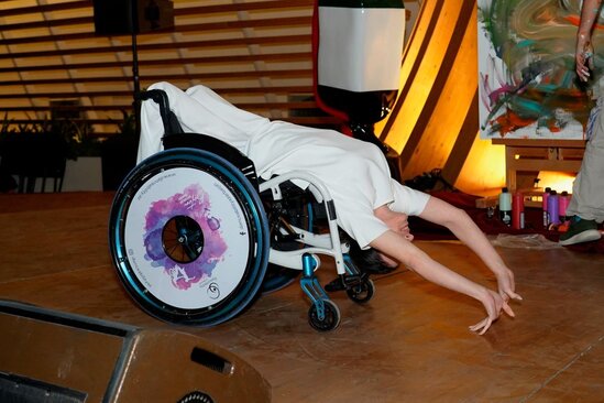 Əllliyi olan uşaqlar Heydər Əliyev Fondunun dəstəyi ilə "Dubay Ekspo"da çıxış etdi - FOTO