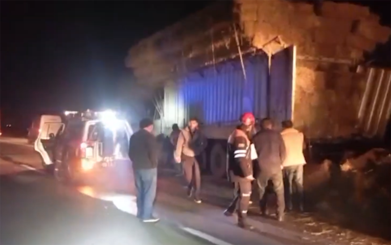 "Ford"la "KAMAZ" toqquşdu - Xəsarət alan var - Video