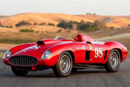 Əfsanəvi Şelbinin sürdüyü maşın hərraca çıxarıldı - FOTO