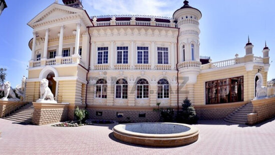 Bakıda 15 milyona satışa çıxarılan villa kimindir?