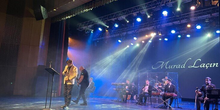 Sevilən sənətkar Murad Laçından Unudulmaz Gecə - "Şirin yuxun olaydım" Konserti Böyük Alqışlarla Qarşılandı