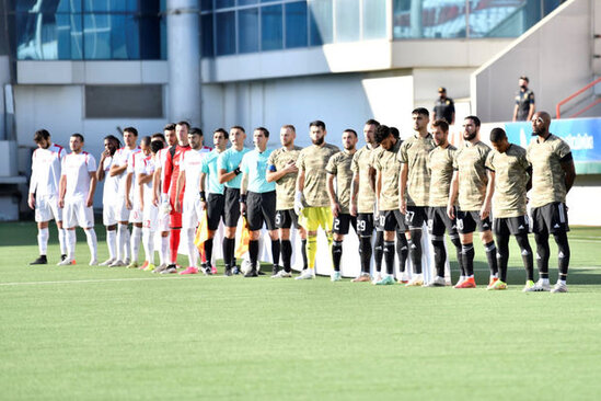 "Qarabağ" meydana hərbi geyimdə çıxdı - FOTO