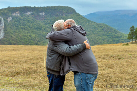 Ata və oğul 30 il sonra Cıdır düzündə - FOTO