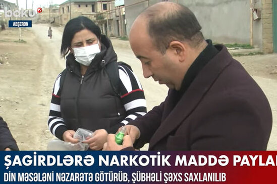 Abşeronda şagirdlərə narkotik maddə paylanıb? - VİDEO