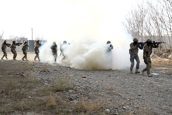 Azərbaycan Ordusunun xüsusi təyinatlılarının anti-terror təlimi - FOTO/VİDEO