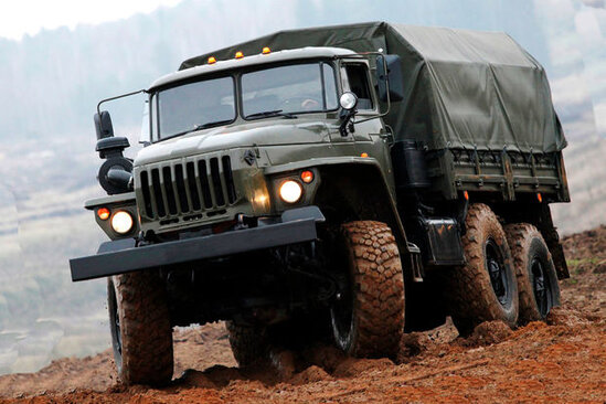 Ermənistan ordusuna məxsus hərbi avtomobil qəzaya düşüb: Ölən var