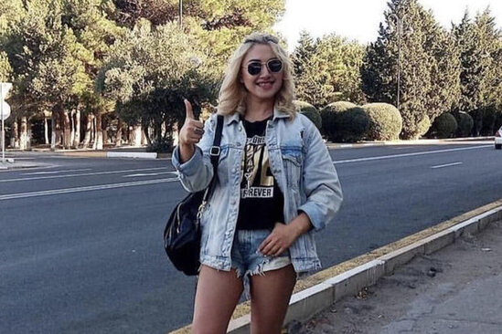 Bakıda hoteldə qadın müğənnini öldürmək istəyən şəxsə hökm oxundu