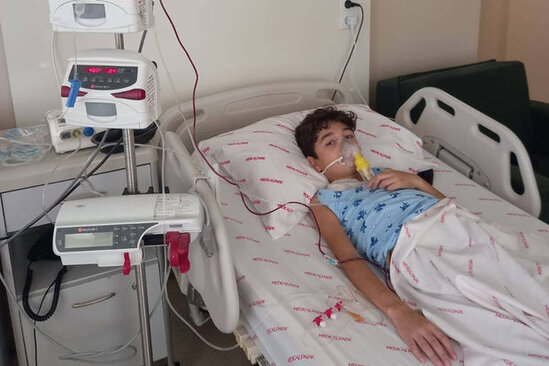 12 yaşlı Fərhadın həyatını yalnız bir dərman xilas edə bilər - FOTO