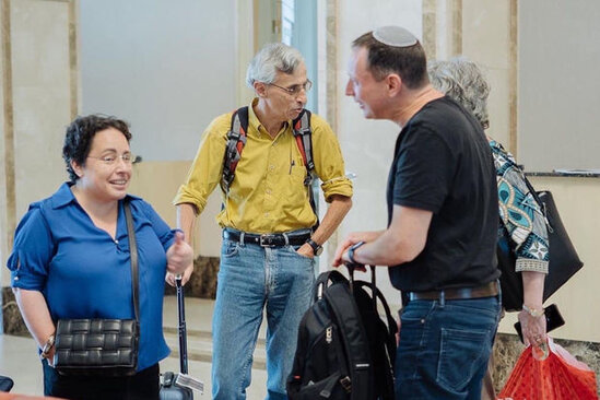 İsrailin ən yaxşı pediatrları Azərbaycana gəlib