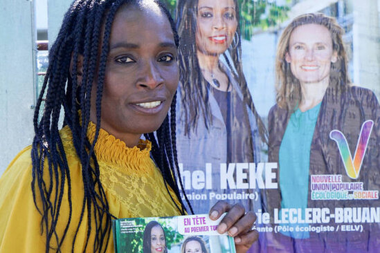 Çoxuşaqlı xadimə Fransa parlamentinə seçildi