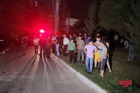 Bakıda mənzildə partlayış zamanı qadın xəsarət alıb – FOTO/VİDEO