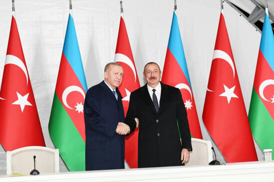 Ərdoğan Prezident İlham Əliyevi təbrik etdi