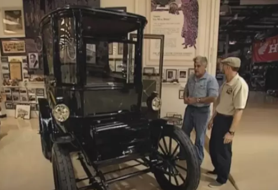 Dünyanın ilk elektrikli avtomobili 100 yaşında - FOTOlar