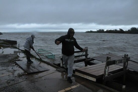 Qeyri-adi təbiət hadisəsi görənləri heyrətə gətirdi – VİDEO