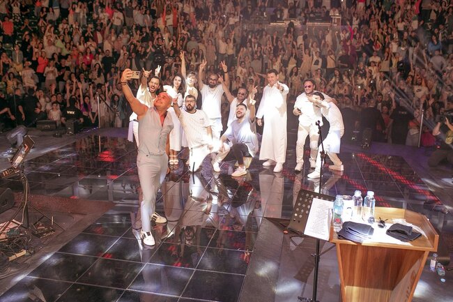 7000 nəfəri bir araya yığdı - FOTOLAR