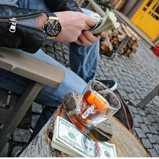 Azərbaycanın varlı övladlarının lüks həyatı FOTOLARda