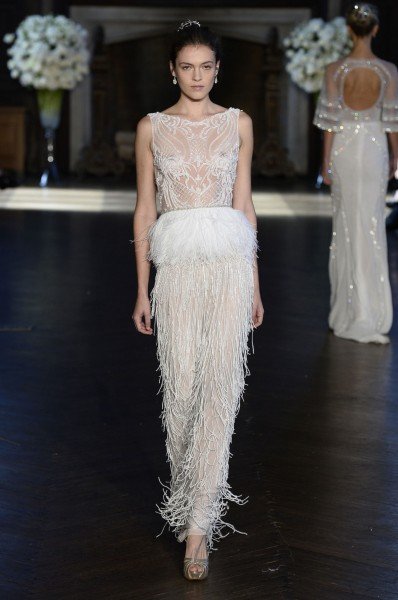 Yarıçılpaq gəlinlik modelləri - FOTOLAR