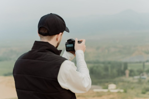 Qar uçğununu videoya çəkən turistlərin başına iş gəldi - ANBAAN VİDEO