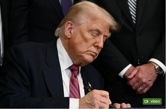 Tramp "GENIUS" qanununu imzaladı: Kriptovalyuta bazarı üçün nə dəyişəcək?