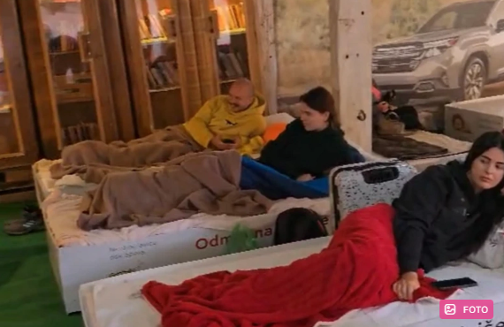 İnternet, yemək-içmək və yatmaq: Monteneqroda dünyanın ən qeyri adi yarışlarından biri başladı