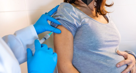 Yaşı 35-dən yuxarı olan hamilələr vaksin vurdura bilərmi? - AÇIQLAMA
