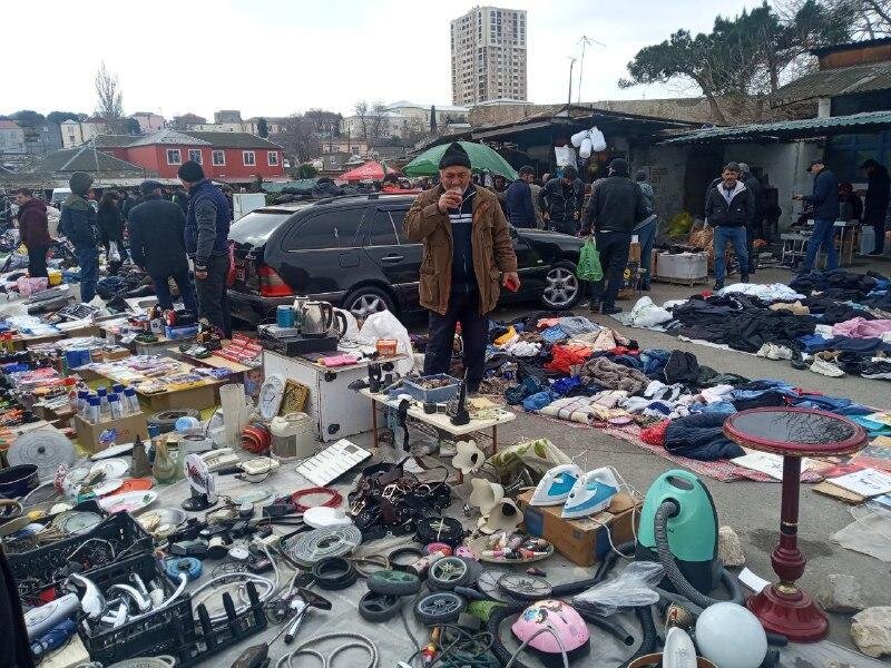 "Ən bahalı mal 10 manatdır" - BAKININ ƏN UCUZ BAZARI - VİDEO