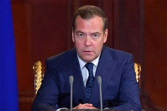 "Yeni valyuta yaradılacaq" - Medvedev ruslara SƏSLƏNDİ
