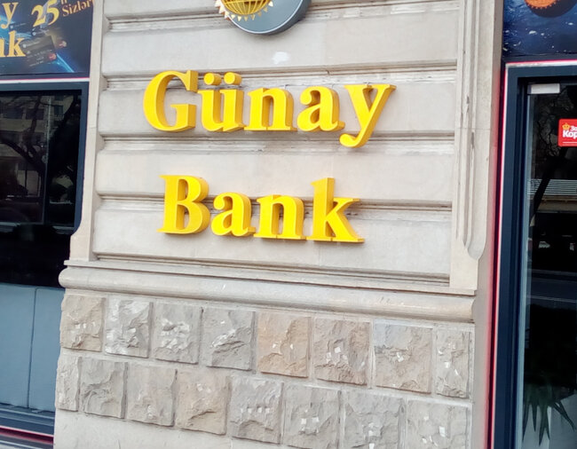 "Günay Bank" müflis elan edildi