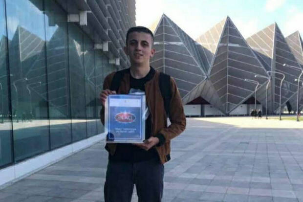 Rekorda imza atan azərbaycanlı məktəbli DANIŞDI - FOTO/VİDEO