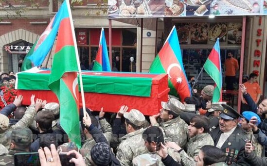 Erməni təxribatı nəticəsində şəhid olan hərbçimiz dəfn edildi - FOTOLAR