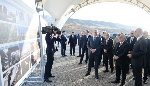 Baş nazir və Prezident Administrasiyasının rəhbəri Şərqi Zəngəzura səfər edib - FOTO