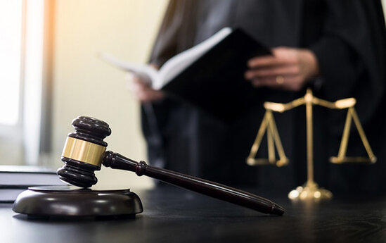 Azərbaycanda 10 hakimin fəaliyyətinə xitam verildi