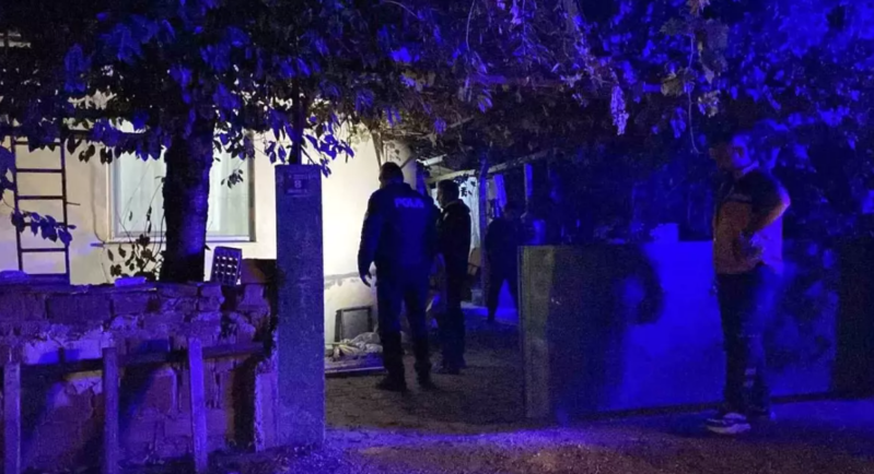 Dəhşətli ailə faciəsi - oğul atasını tüfənglə vuraraq öldürdü