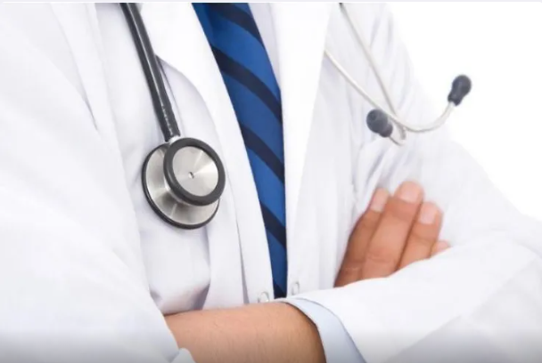 Həkimlərimizin xaricə getməsinin səbəbləri – rezidentura mərhələsindəki problemlər - ARAŞDIRMA